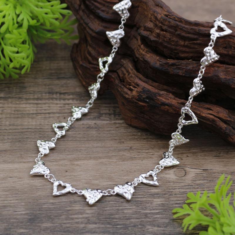 New Hollow Love Necklace Women's Simple High Sense Beating Heart Shaped Versatile Girlfriend Couple Necklace