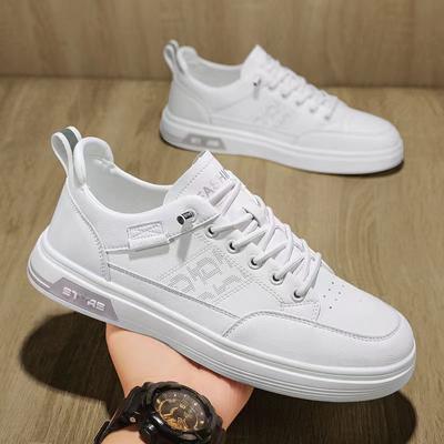 Fashion Men's Trend Versatile Small White Shoes Casual Breathable Soft Soles Fashionable Board Shoes Outdoor Sports and Running Shoes