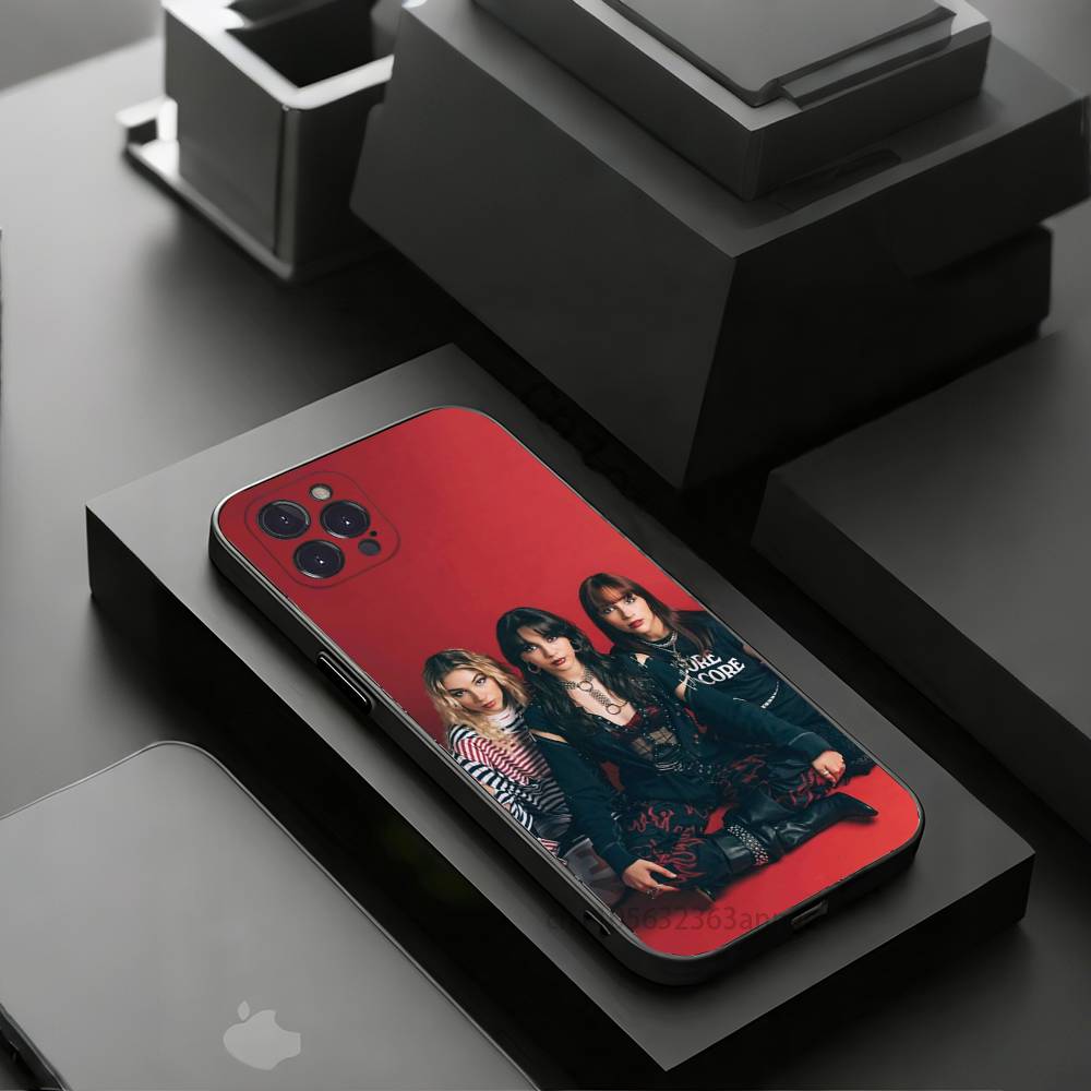 Band T-THE W-Warning Rock Phone Case for iPhone 11Pro 13 12 11 Pro Max 16e 17 Air 16 15 14 Plus 11ProMax