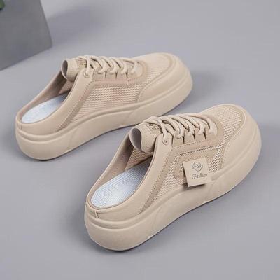 Pantufas femininas de verão, fechadas, respiráveis, com sola grossa - Novo design leve de malha branca de 2025.