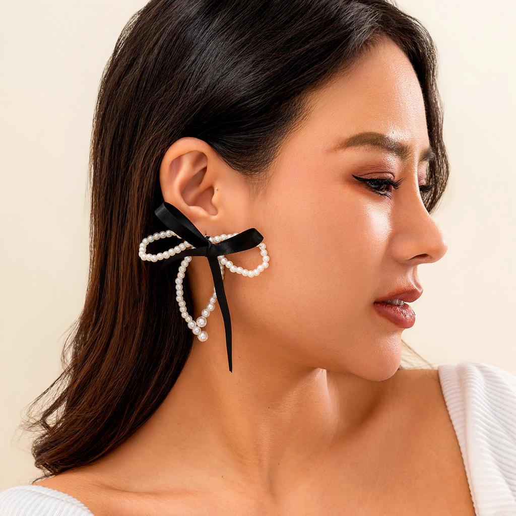 Jewelry Simple imitation pearl beaded earrings, creative double bow stud earrings BowEarrings