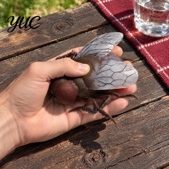 Decompression Insect Squishy Toy Realistic Toy, Stretchy Stress Relief Fidget Snail Bat TPR Material Squeeze Tools Locust Mantis Fly Mole Cricket