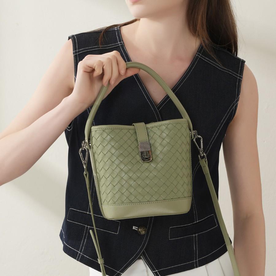 First Layer Sheepskin Woven Bucket Bag Women'S Portable Messenger Bag High-End Commuter Shoulder Women'S Bag