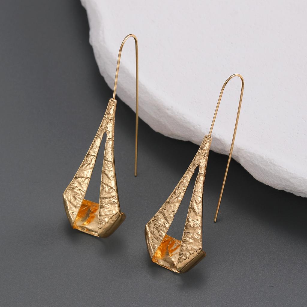2026 Fashion Simple Geometric Irregular Distortion Earrings Personality Hollow Metal Exaggerated Ear Hook Earrings Wholesale