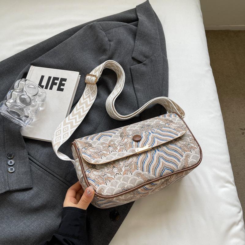 

Сумка в этническом стиле женская 2025 лето новая китайская вышивка сумка-мессенджер досуг для пожилых путешествия мода сумка на плечо хаки