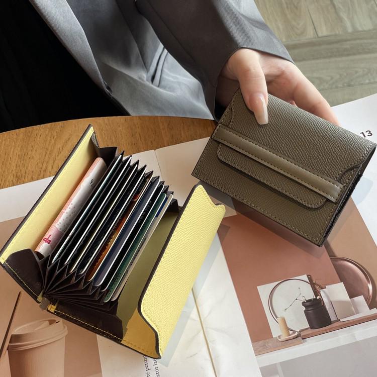 Portofel de damă din piele naturală - Capacitate mare, Sloturi pentru carduri multiple, Culoare solidă, Portofel elegant și compact