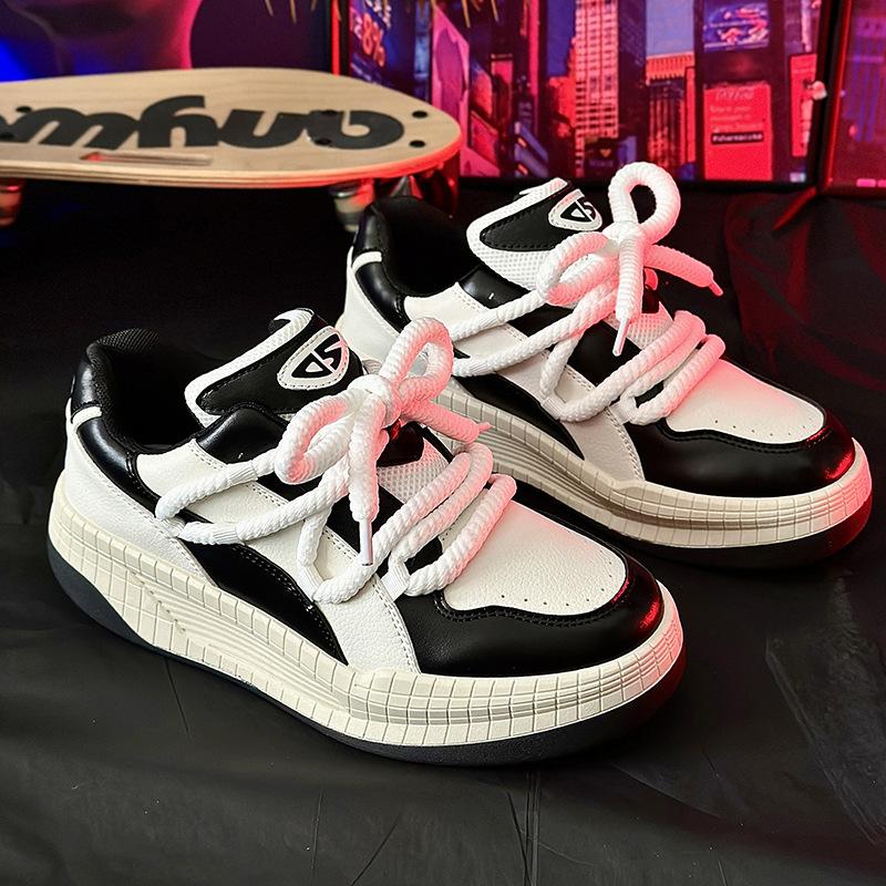 

Niche design Darth Vader bread shoes men s casual new national tide brand dad shoes skateboard shoes live stream 39