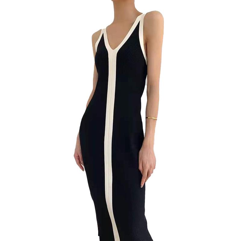 Color Block Wool V-Neck Spaghetti Strap Knit Dress with Slit