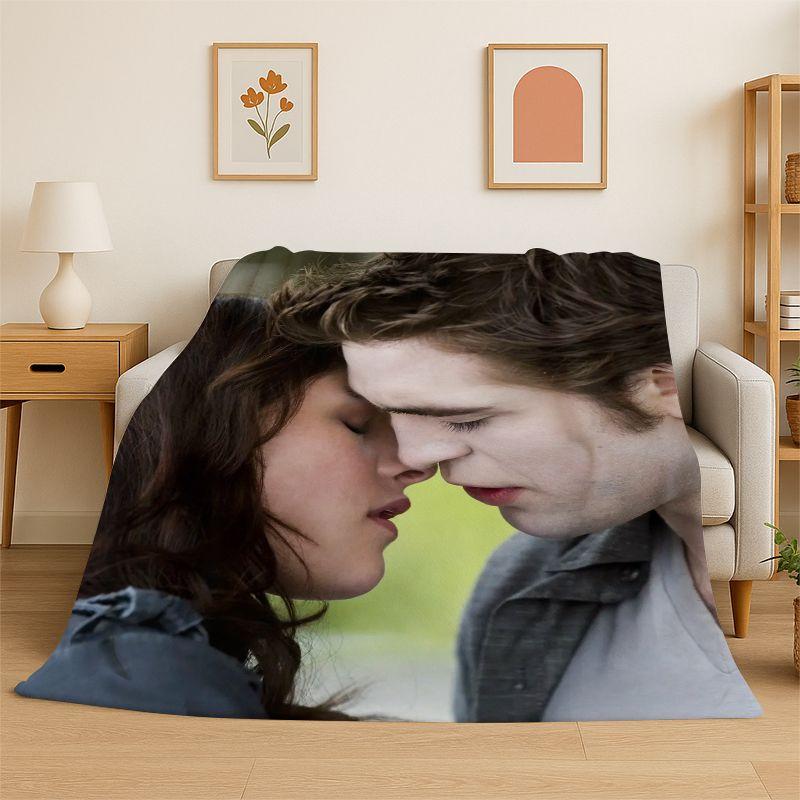 Classic Twilight Saga Edward Bella Flannel Blanket Soft Warm Throw Blanket for Bedroom Living Room Bed Travel Camping Picnic
