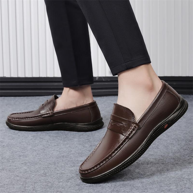 Fashion Casual Luxury Brand Men Loafers Italian Moccasins Breathable Slip On Men Walking Shoes Business Shoes Genuine Leather Men Shoes