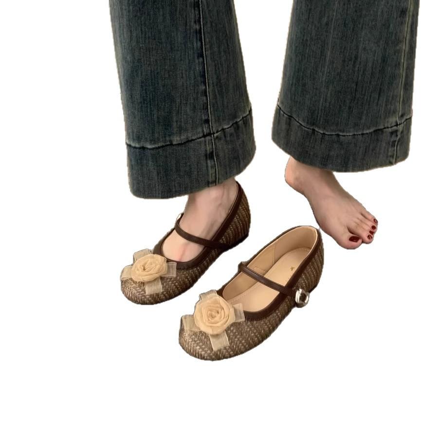 French Evening Breeze Gentle Shoes Flower Decoration Round Head Mary Jane Shoes Versatile Commuting Height Increase Woven Single Shoes Women