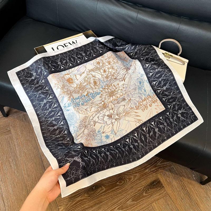 Fashion Black and White Printing Temperament Square Scarf Imitation Silk Korean Version Decorative Scarf Scarf Professional Decorative Shawl Silk Scar