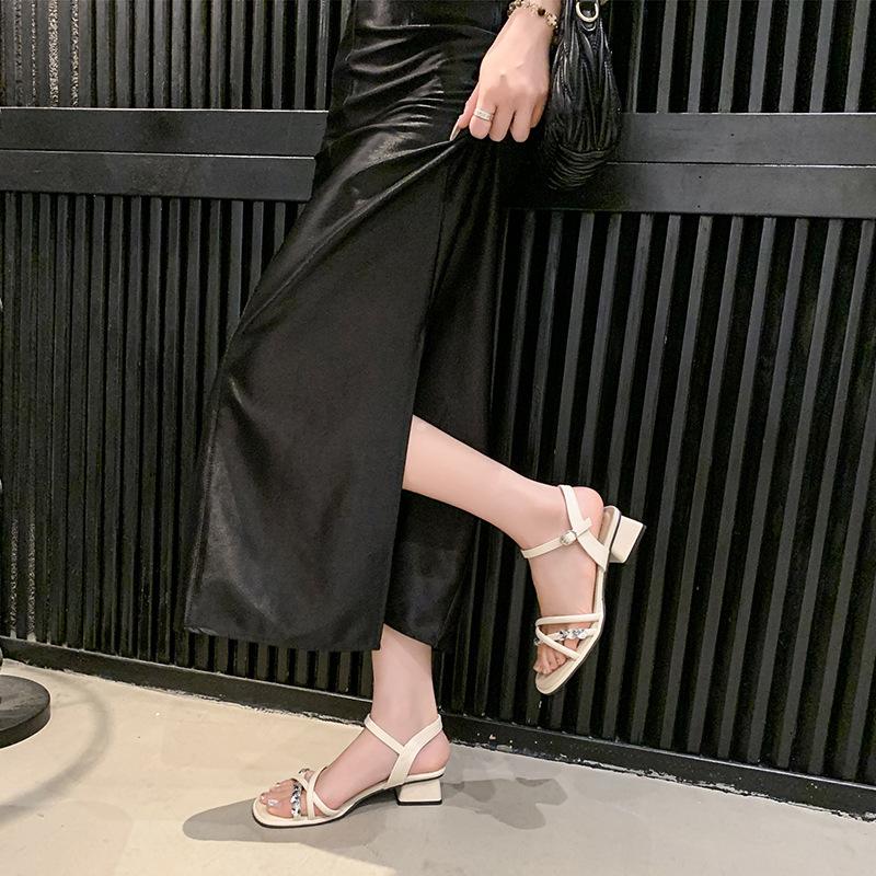 Open-toed rhinestone sandals summer new fashion thick heel square head one-button versatile women's shoes
