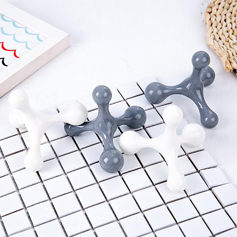 Mini Handheld Manual Massager Full Body Massage Tool For Waist Neck Foot Leg Head Waist Back Massage Tool Pain Relief Relaxation