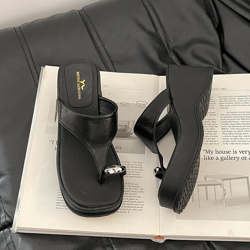 

Ретро универсальные танкетки на толстой подошве, шлепанцы с перемычкой для пальца, крутые шлепанцы, женская летняя мода, повседневная одежда, пляжные шлепанцы для девушек 35