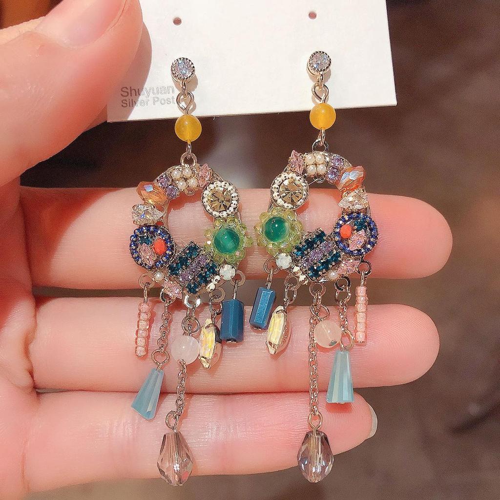 Pre-owned Silver Needle Tassel Earrings - Vintage High-End Studs with Bold Fashion Design