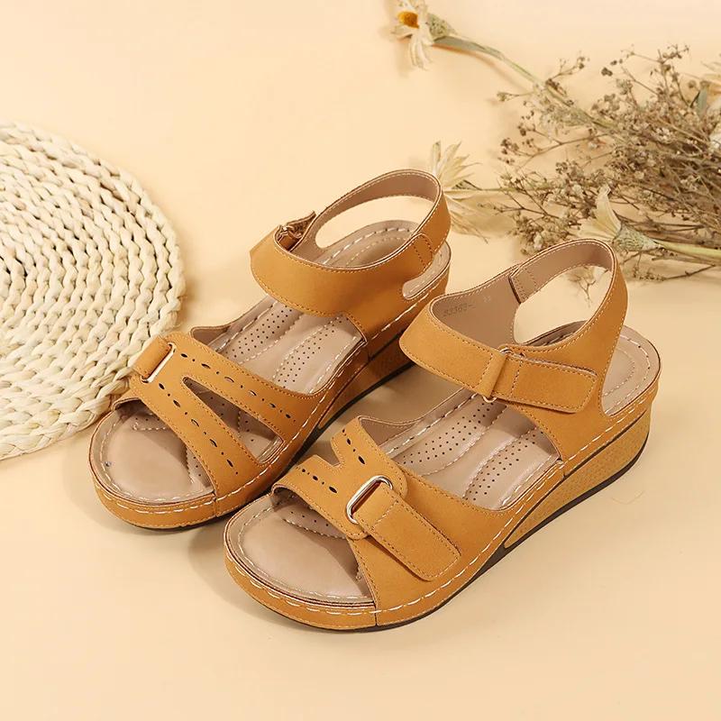 Scarpe estive in velcro Sandali romani oversize per uso casual Sandali a bocca di pesce da donna