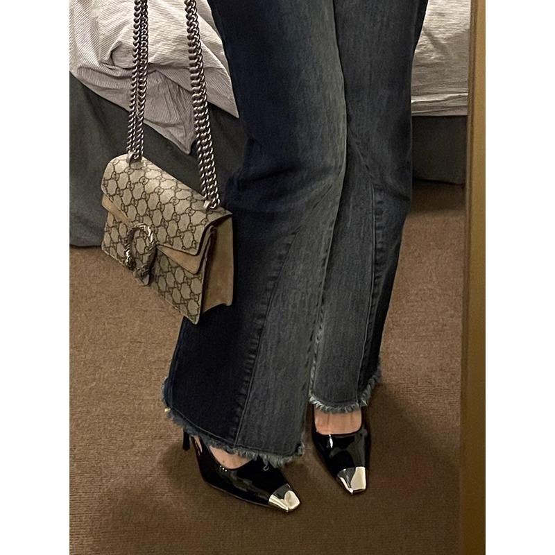 

Новые босоножки и туфли с квадратным носком и на тонком каблуке 39 чёрный