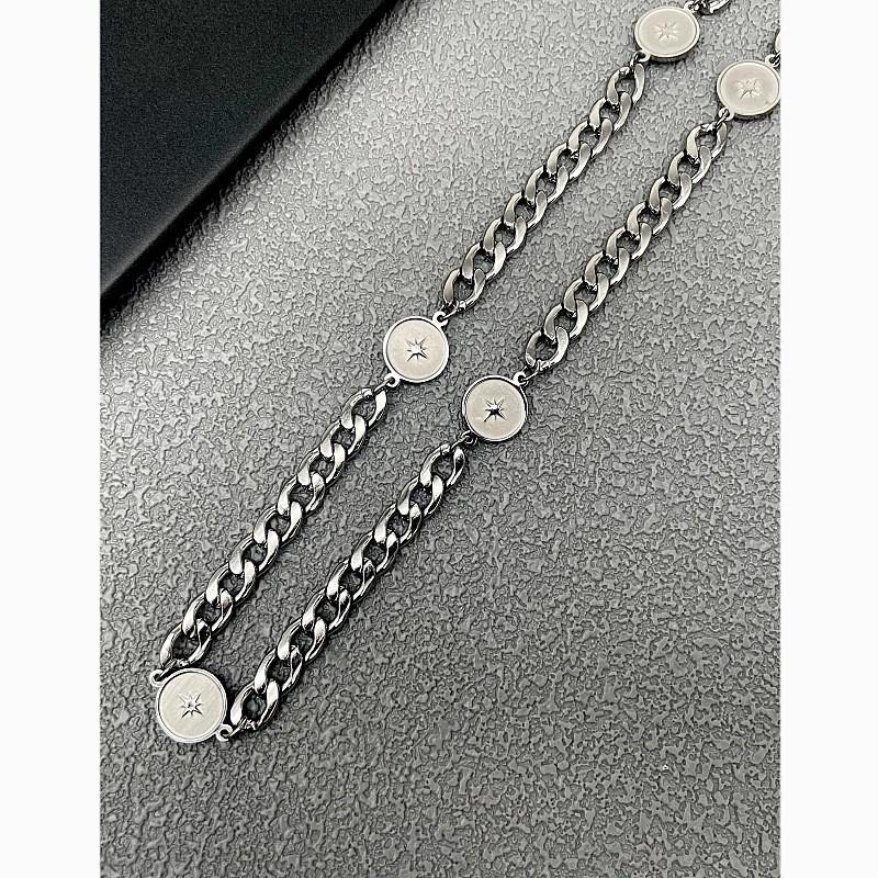Simple Star Pendant Necklace With Glass Charm For Fashion Women And Men