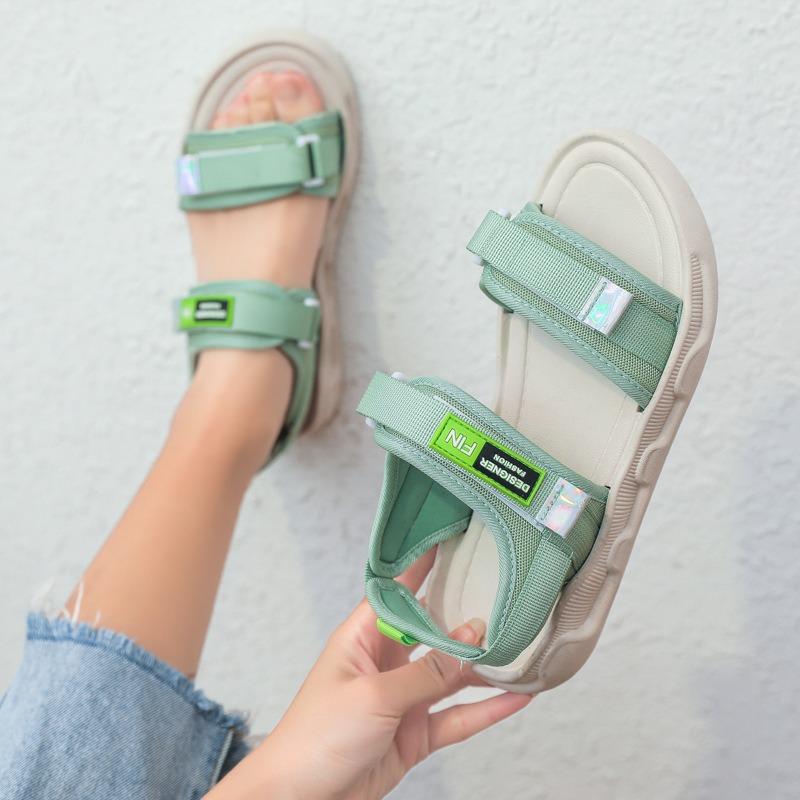 New sandals women's outer wear spring and summer soft-soled comfortable flats beach students casual trend versatile