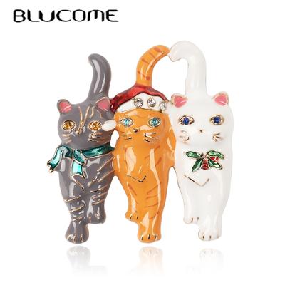 New Three Christmas Cat Brooches Cute Vivid Animal Pin Fashion Women And Men Party Jewelry Kids Gift