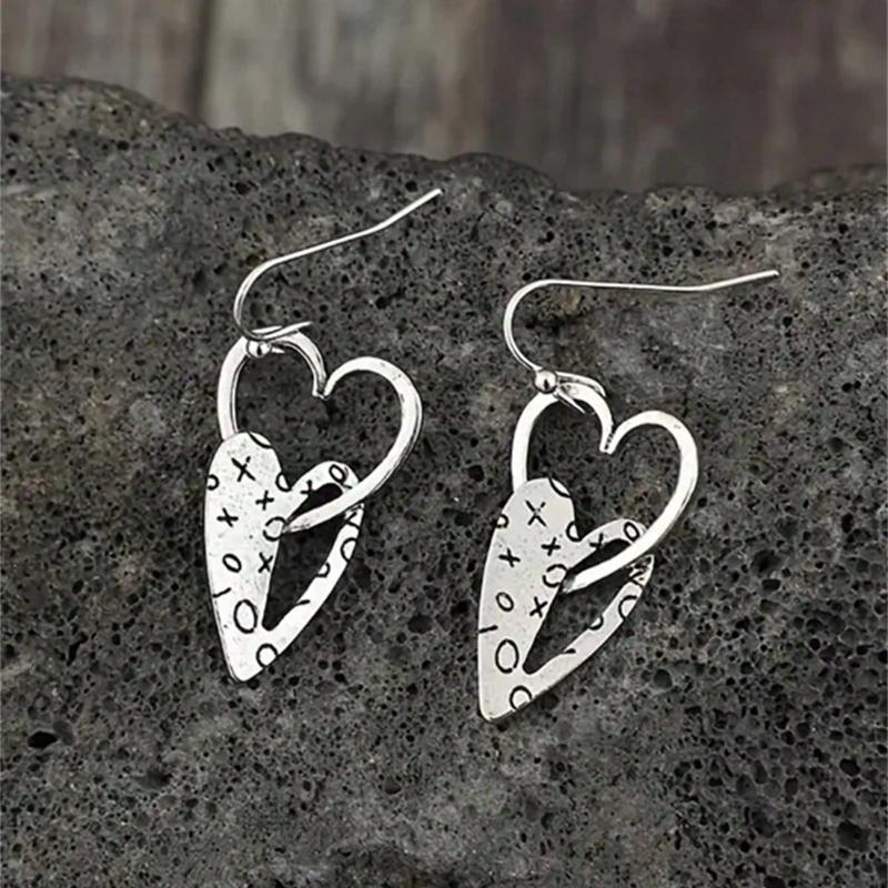 

1 Pair Minimalist Retro Hollow Heart Shaped Earrings, Suitable for Women Everyday Casual Wear - Jewelry Gift for Friends