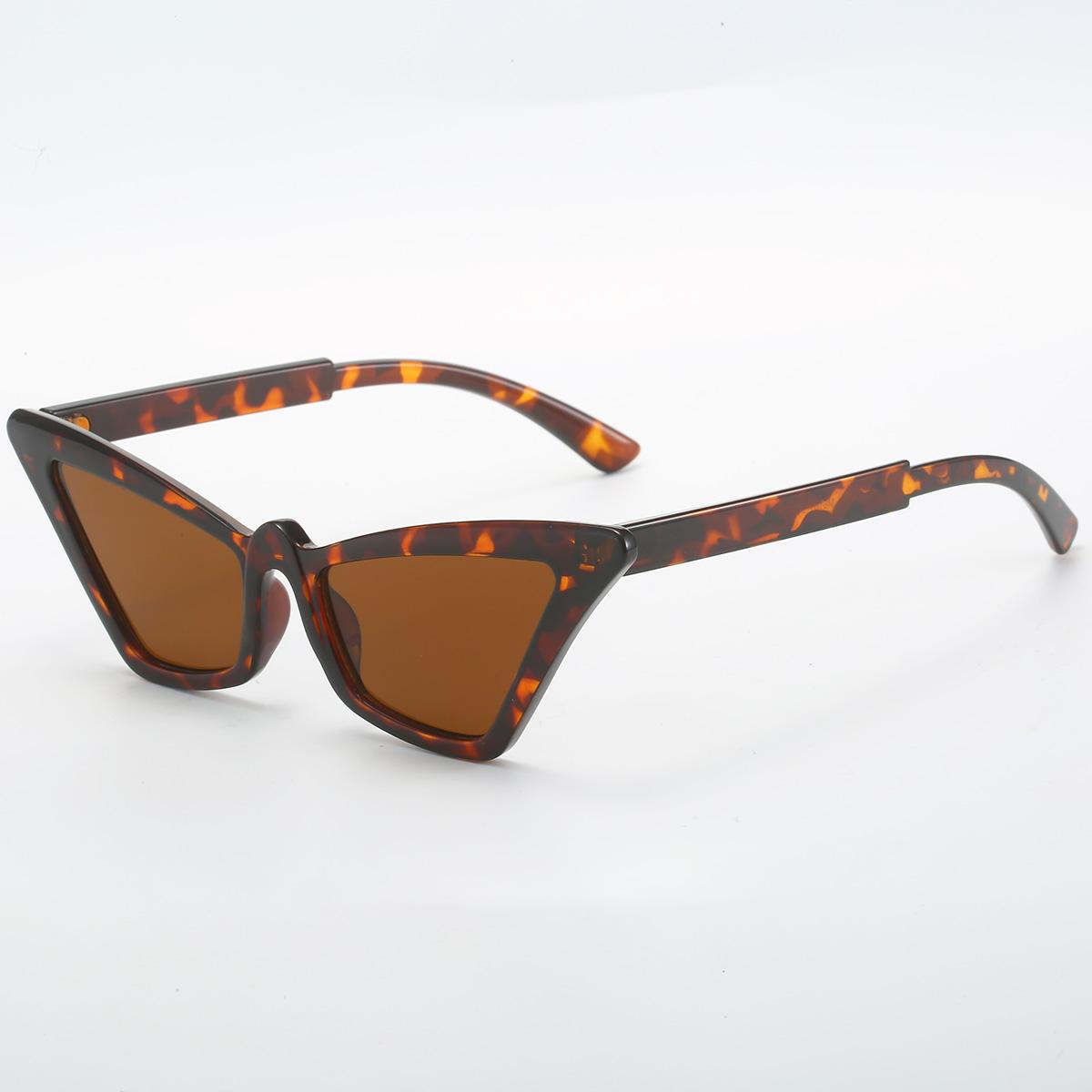 

Vintage Cat Eye Sunglasses For Women Luxury Fashion Brand Female Sun Glasses Punk Unisex Stylish Shades Uv400 Glasse Daily Wear