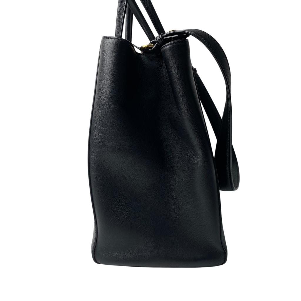 Used FENDIShoulder Bag Black Leather Women