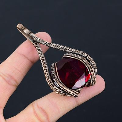 Magnifique pendentif en pierre précieuse grenat rouge enveloppé de fil de cuivre pur, bijoux faits à la main