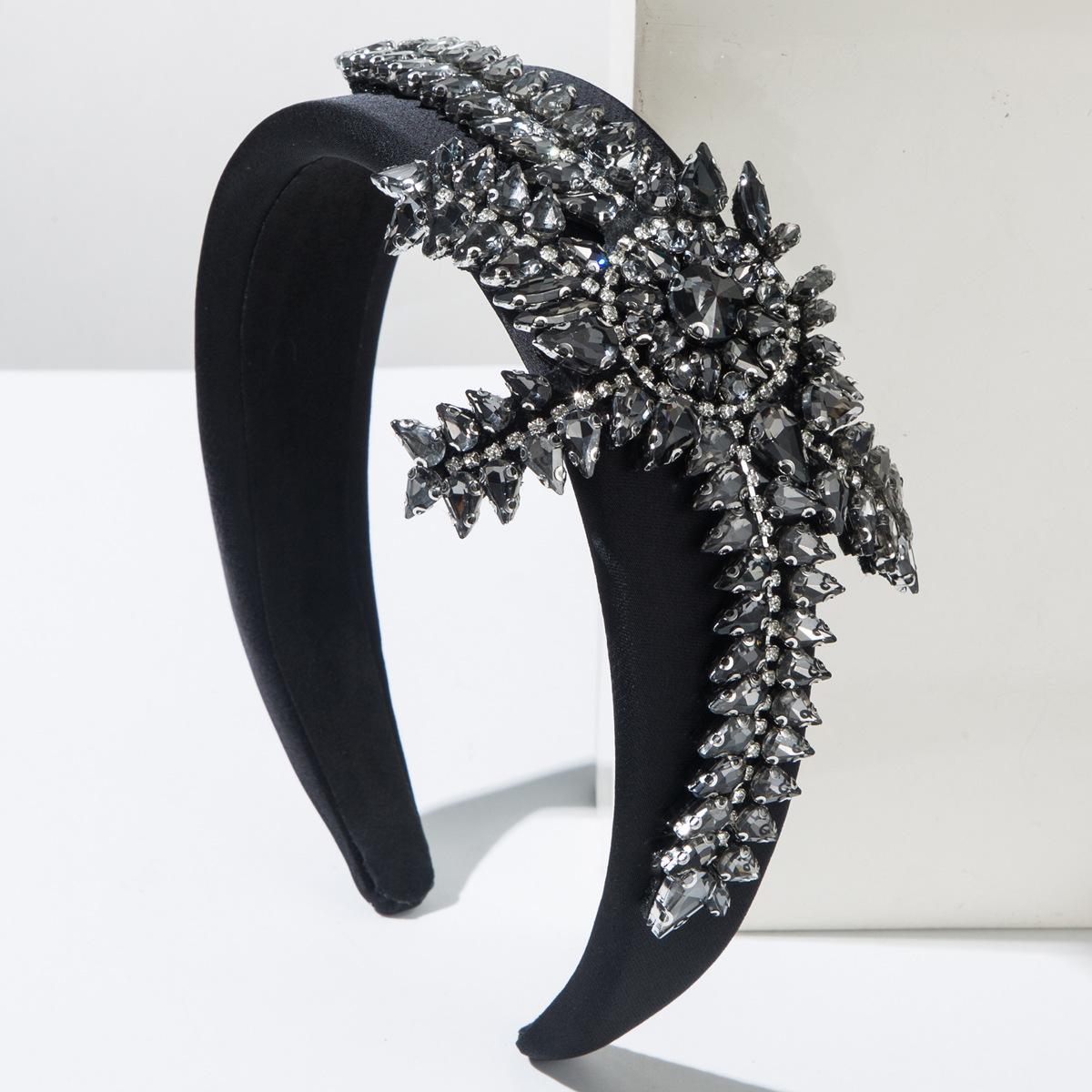 

Velvet Ultra-shiny Heavy-duty Hairband with Bow, Elegant and Luxurious Style, Versatile and Stylish Hair Accessory Light gray