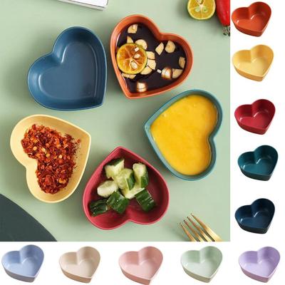 Creative Wheat Straw Heart Shape Seasoning Dish Nordic Style Mini Salted Cabbage Dish Unbreakable Washable Soy Sauce Dishes Home