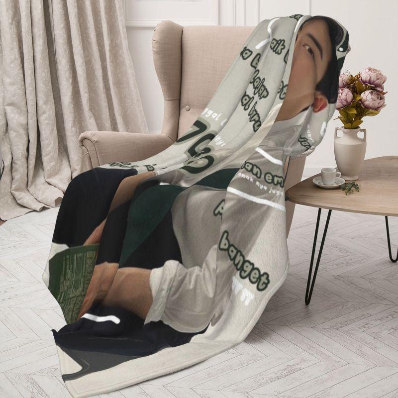 Custom 3D Printed True Beauty Cha EunWoo Blankets Breathable Soft Flannel Winter Throw Blanket for Couch Outdoor Bedroom