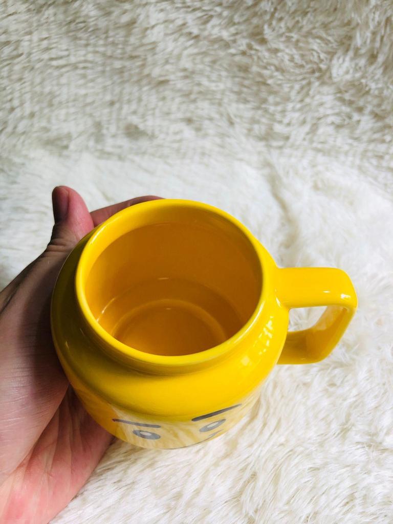Creative Personality Cute Expression Ceramic Mug | Little Figure Head with a Smiling Face | Unique Gift Cup for Drinking Water.