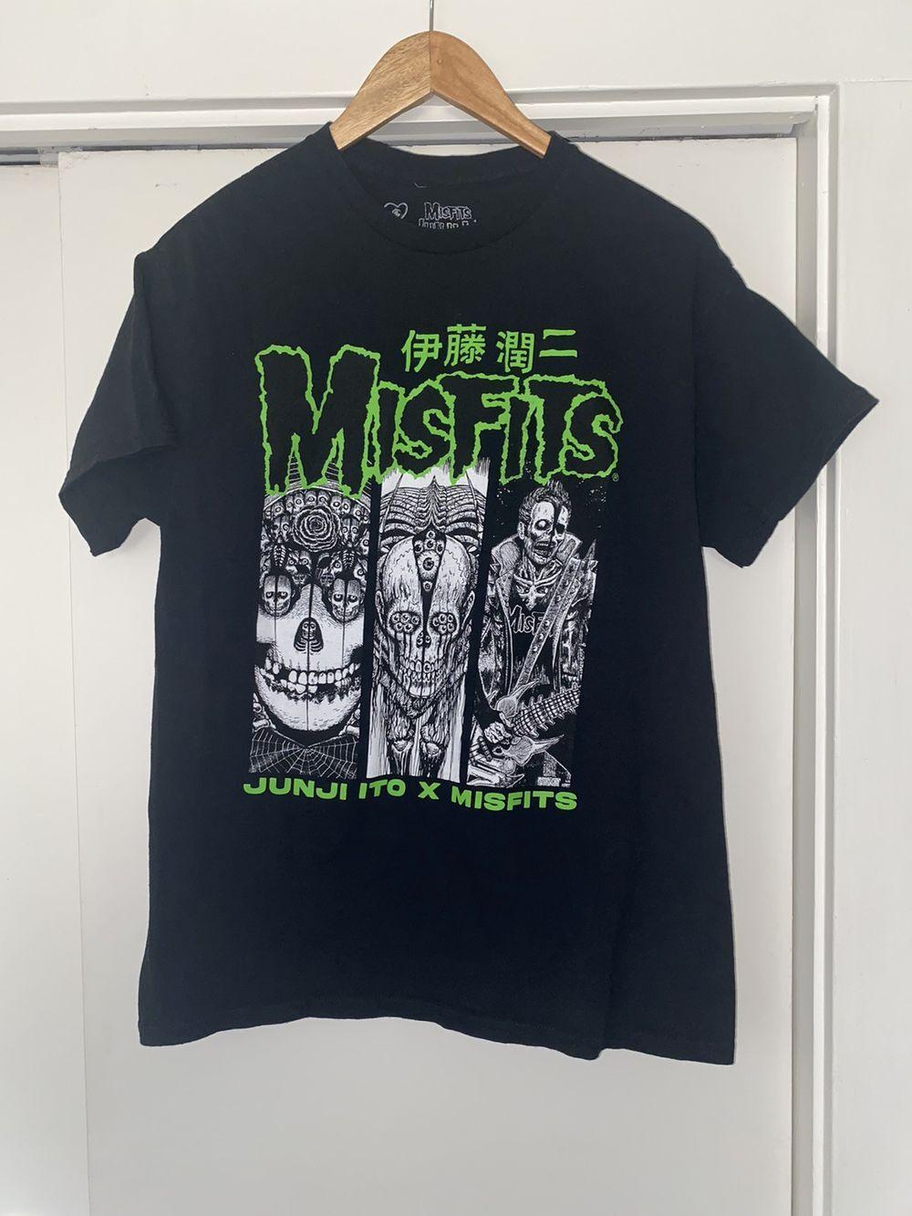 Misfits x Junji Ito Band Tshirt Gift For Fan Black Unisex Tshirt Reprint KH7233 XXXXL