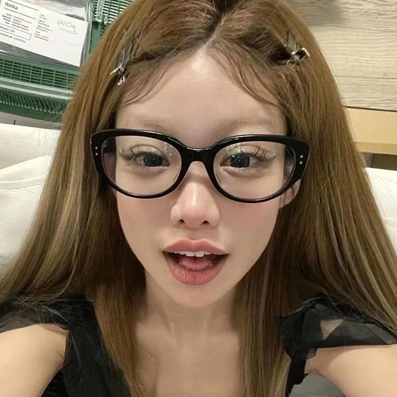 2024 Fashion Unisex Cat Eye Plain Glasses for Men Women Pc Frame Glasses for Party Eyeglasses Metal Studs Square Frame Eyewear