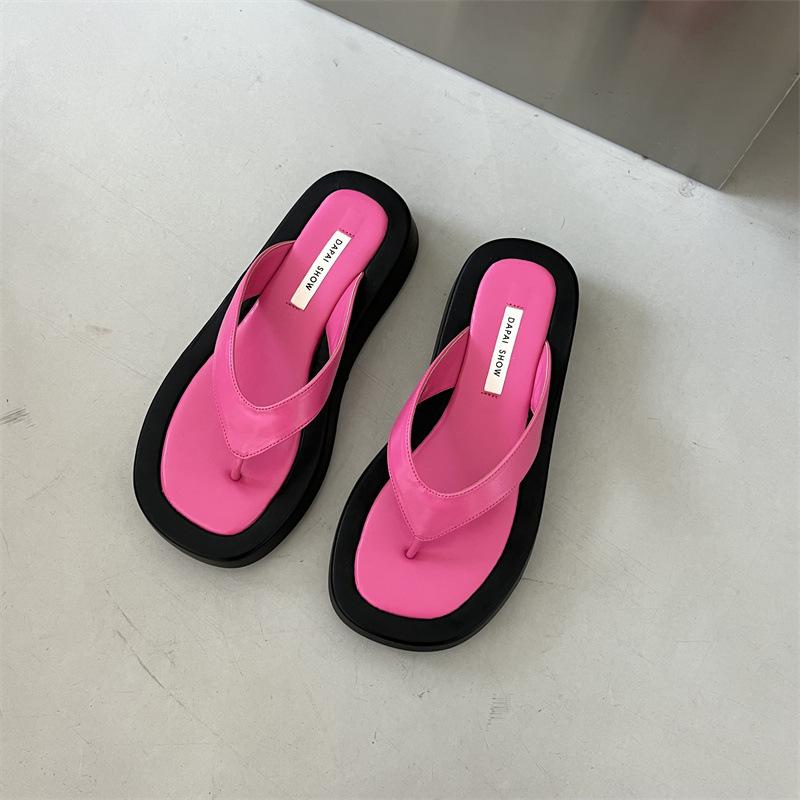 

Fashion New Summer Candy color flip flops women designer clip toe slides outdoor footwear female jandal sandals platform slippers 8.5 ярко-розовый
