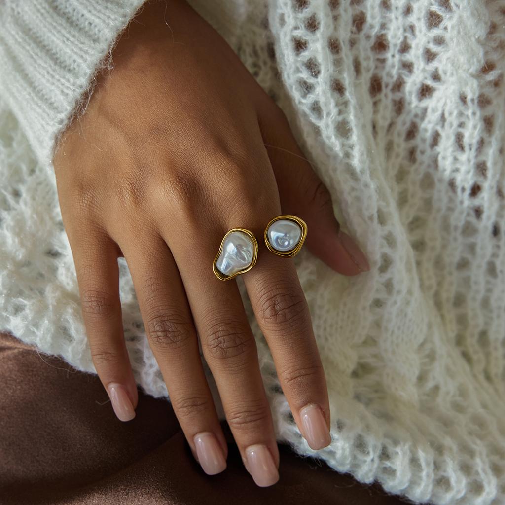 Yori Baroque Shaped Imitation Pearl Asymmetrical Open Ring Water Resistant Texture Fashion Daily Jewelry Waterproof