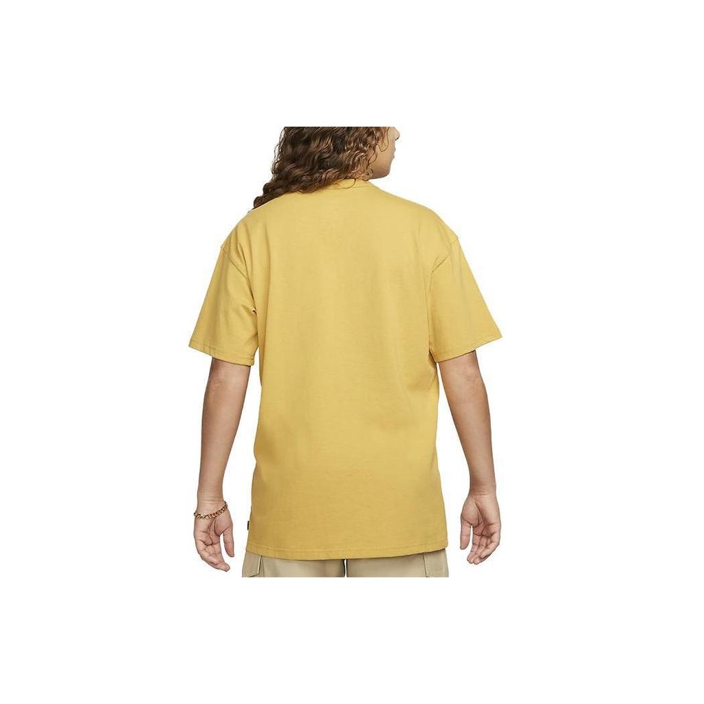 Nike Sportswear Essentials T Shirts Men's Yellow Crew Neck Moderate DO7393-725