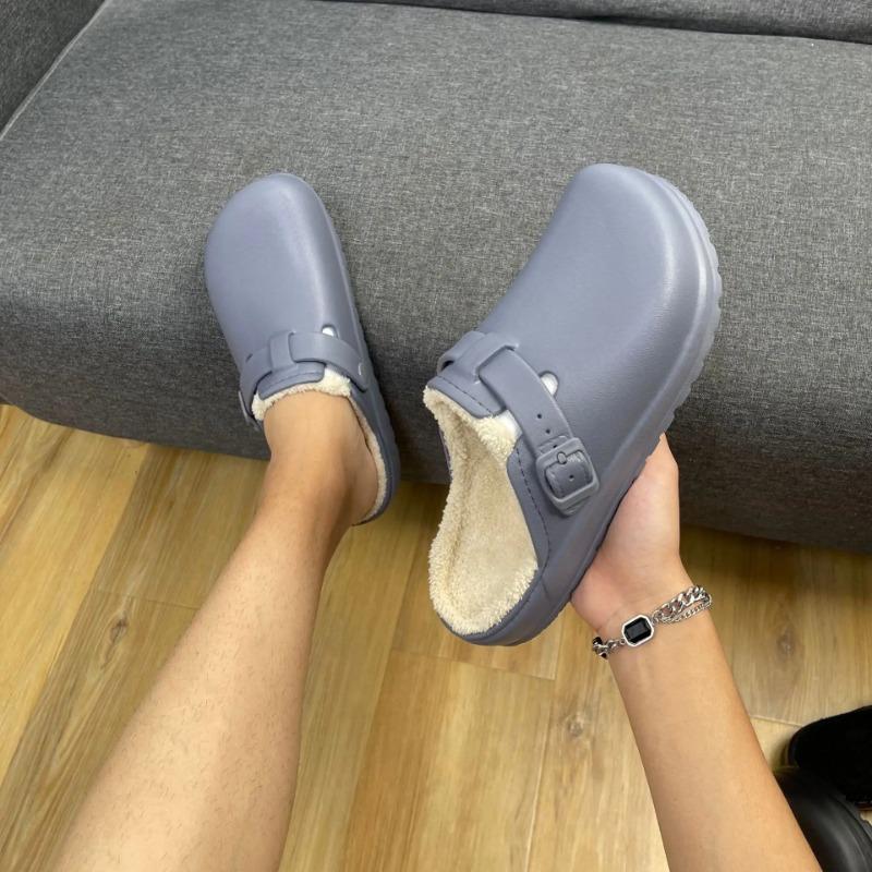 Fur Women Slippers New Anti-slip Waterproof Plush Lined Outdoor Garden Shoes Winter Fluffy Shoes Warm Fuzzy House Slides