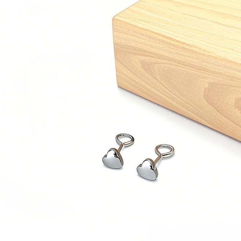 Elegant 3D Love Heart Titanium Steel Stud Earrings - Gender-Neutral Stylish Design
