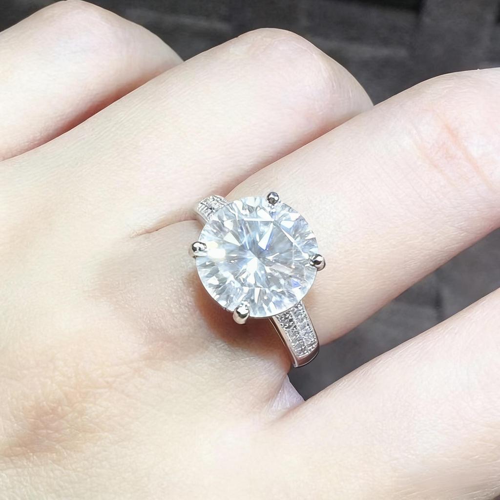 3-Carat Blue-Green Moissanite Open Ring with 8 Hearts & Arrows, PT950 Plating - Women’s Trendy Jewelry.