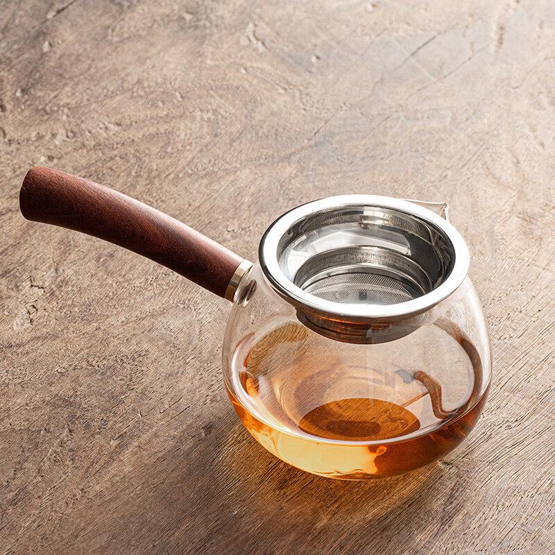 Premium Glass Tea Sharing Pitcher with Wooden Side Handle