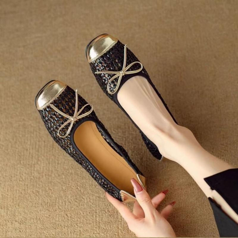 

Натуральная мягкая кожа летние плетеные полые мягкая подошва одинарная обувь Doudou 2025 плоская подошва новые дышащие сандалии с круглым носком обувь бабушки 40