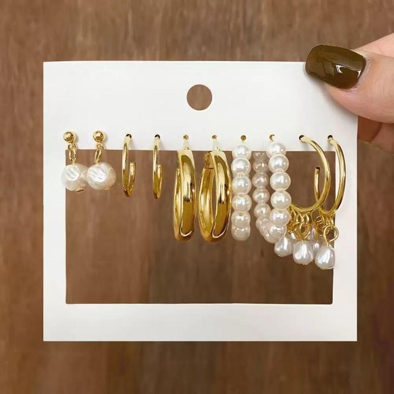 6Pairs 18K Gold Plated Alloy Earrings Set Stainless Steel Post CZ Pearl Heart Hoop for Women Fashion Jewelry