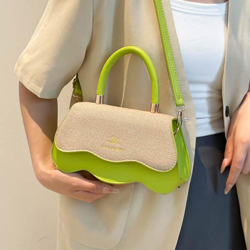 Foreign Sense of Simplicity 2025 Solid Color New Water Ripple Bag Cover Summer Fashion Crossbody Carry Shoulder Small Square Bag Women