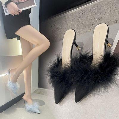 2025 nuevas zapatillas peludas de celebridad de Internet para mujer zapatos de tacón alto puntiagudos zapatos de probador media zapatilla de tacón medio zapatillas frescas 33