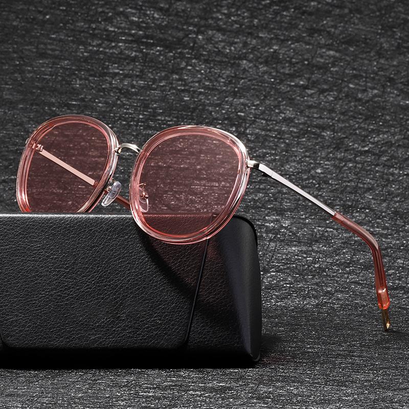 

Trendy and Avant-Garde Men s Sunglasses Personalized Design Fashionable Unisex UV400 sunglasses Ideal for Gifts no glasses case рожевий