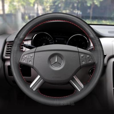 Pro Mercedes Benz W164 Třída M ML350 ML500 X164 Třída GL GL4 Ručně šitý černý Kožený protiskluzový kryt volantu do auta