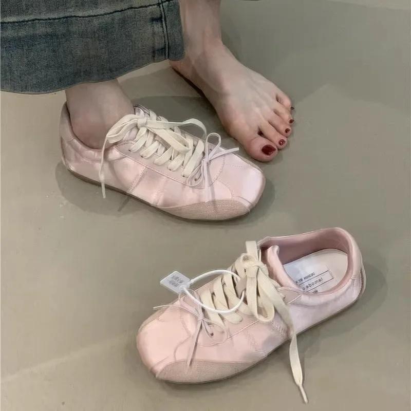 Mode Weiße Spitze Schleife Sportschuhe für Damen Frühling Herbst Neuer Stil Lässig Locker Sitzen Damenschuhe Bequem Atmungsaktiv