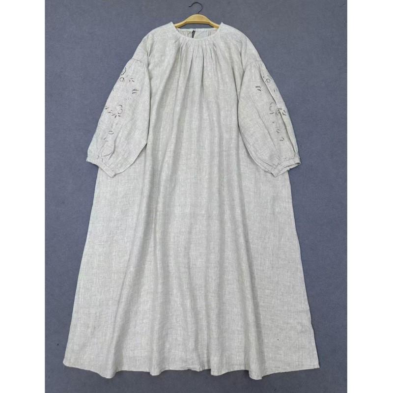 

Johnature Round Neck Hollow Embroidery Long Sleeve Dress Women Autumn Winter Vintage Round Neck Pleated Robe Dress One Size бежевый